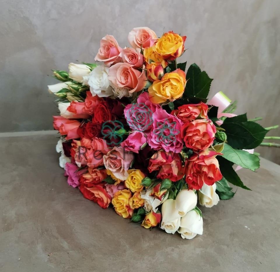 Букет цветов из: Розы в Чупе