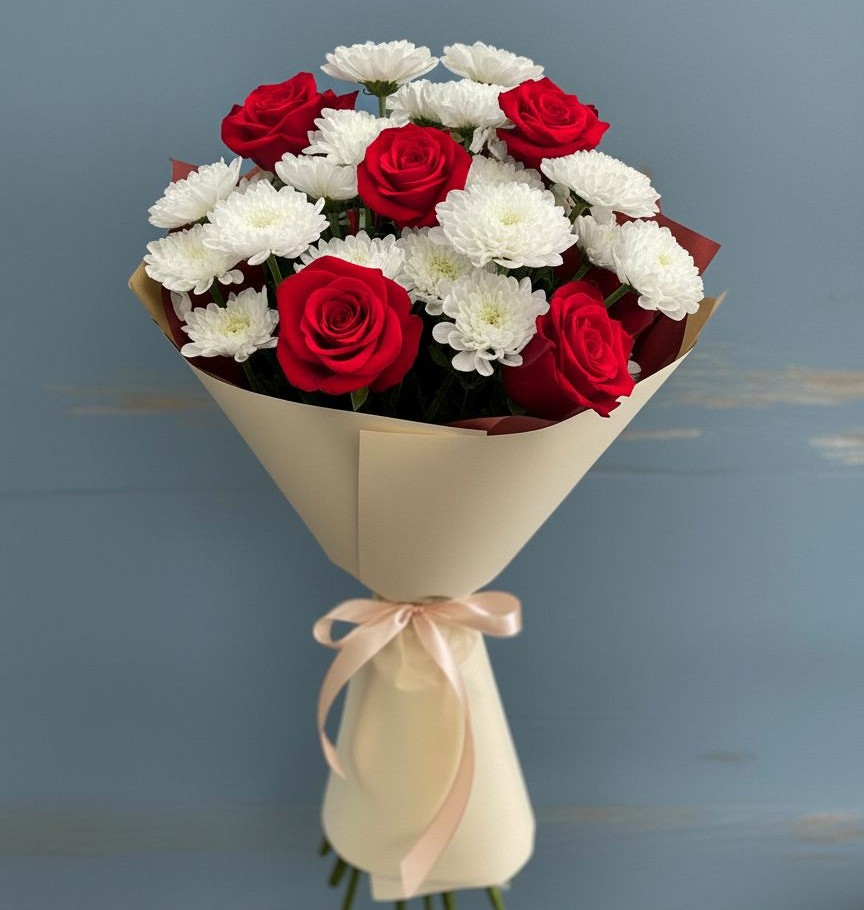 Букет цветов из: Розы и Хризантемы в Чупе