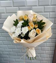 Букет цветов из:  Розы и Хризантемы в Чупе