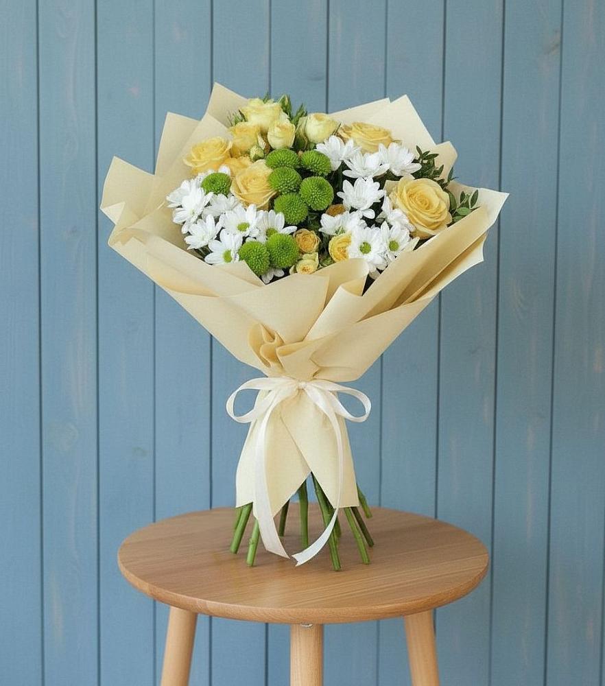 Букет цветов из: Хризантемы и Розы в Чупе