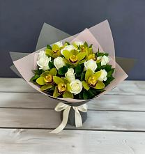 Букет цветов из:  Орхидеи и Розы в Чупе