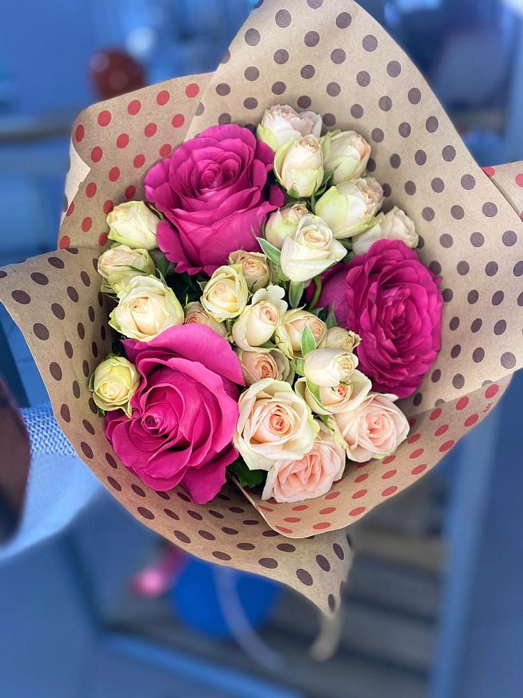 Букет цветов из: Розы в Чупе