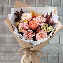 Букет цветов из:  Гвоздики, Хризантемы и Розы в Чупе