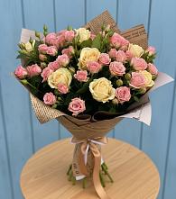 Букет цветов из:  Розы в Чупе