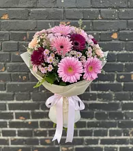 Букет цветов из:  Герберы и Хризантемы в Чупе