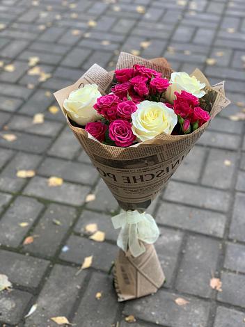 Букет цветов из: Розы в Чупе