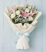 Букет цветов из:  Лилии в Чупе