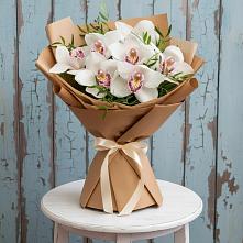 Букет цветов из:  Орхидеи и Розы в Чупе
