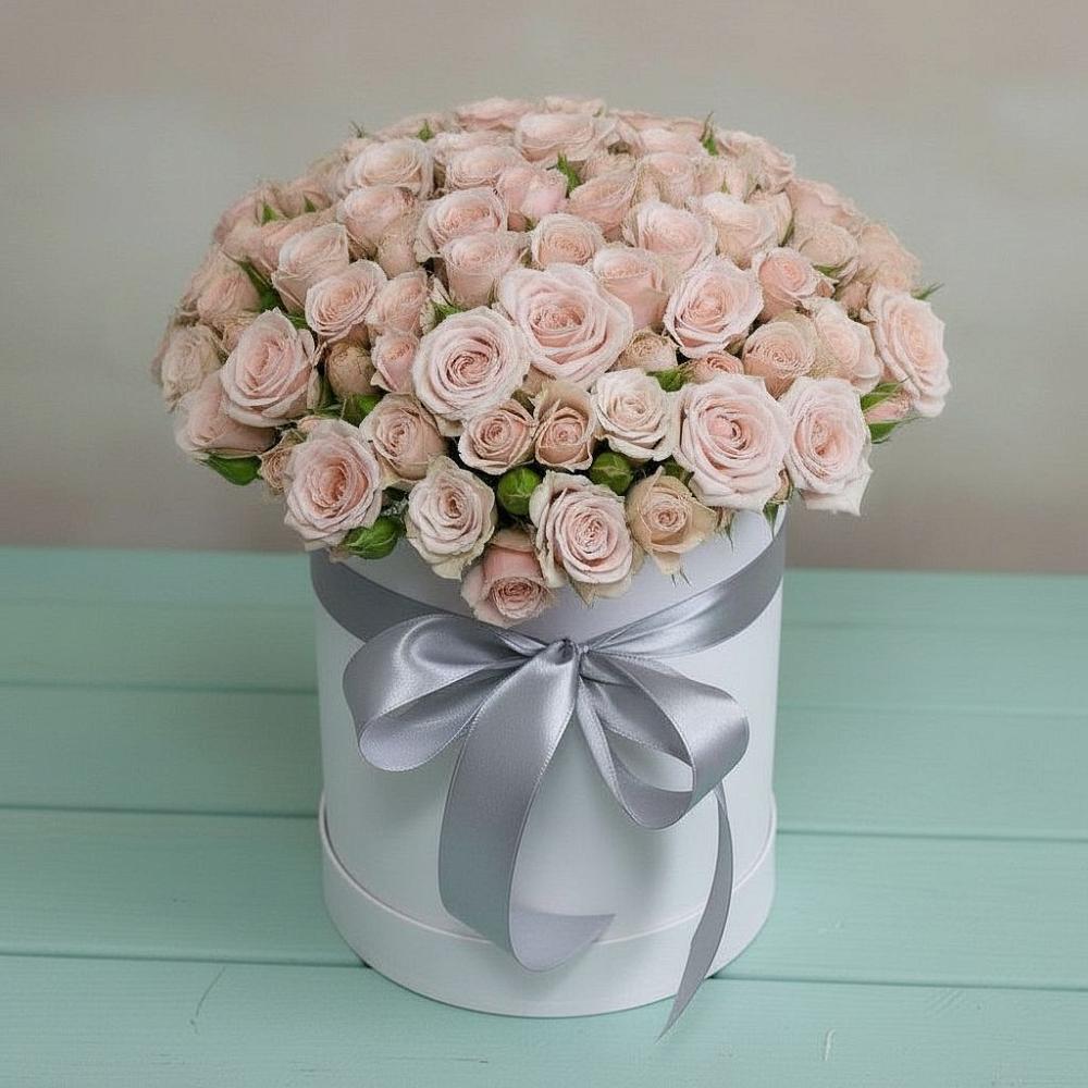 Цветочная композиция из Розы в шляпной коробке в Чупе